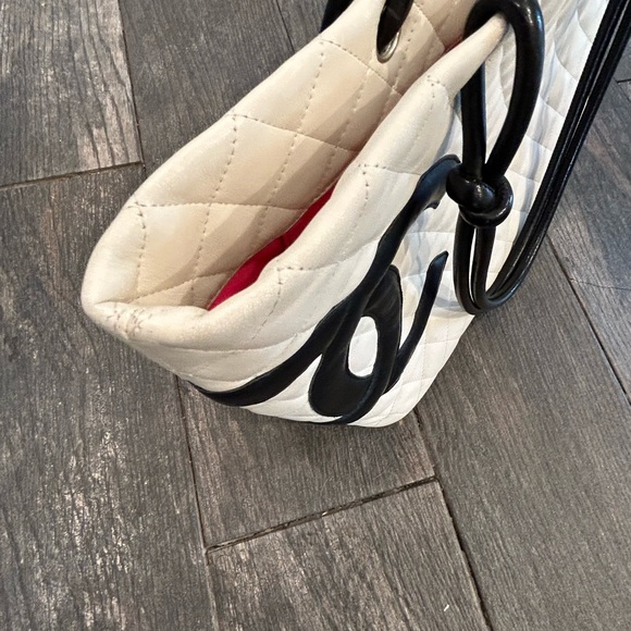 Chanel Cambon Line Lambskin Tote Gorgeous Authentic - Picture 16 of 16